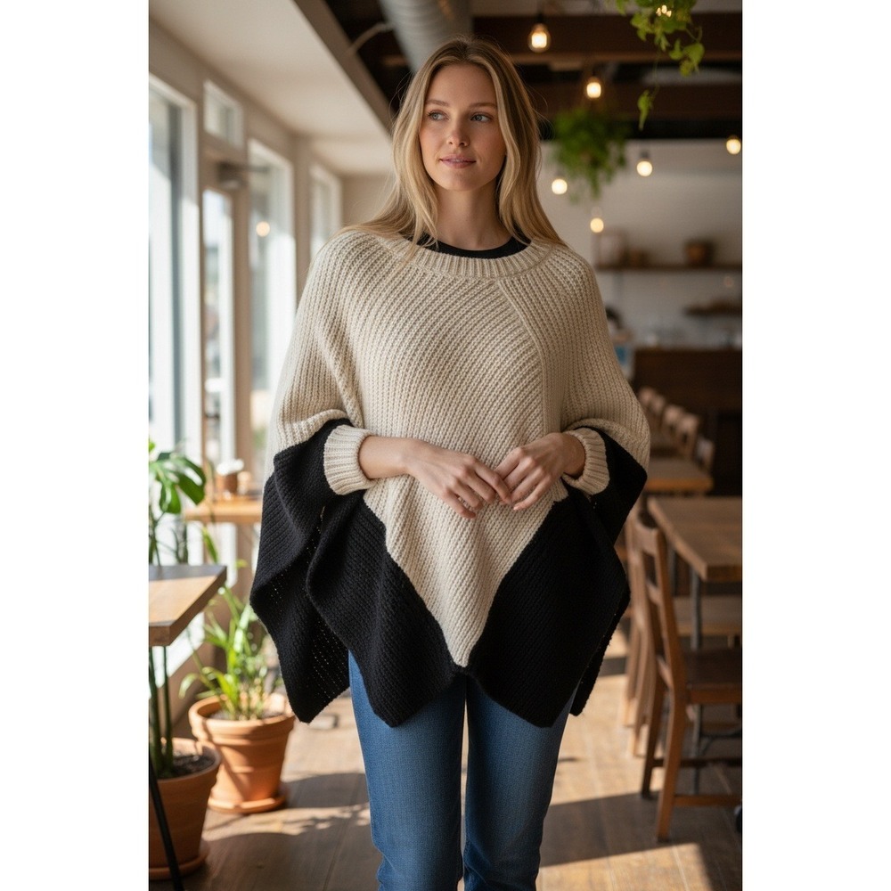 Minnie Rose Knit Sweater Poncho Beige/Black Coastal Grandma Cozy Boho Chic‎ OS